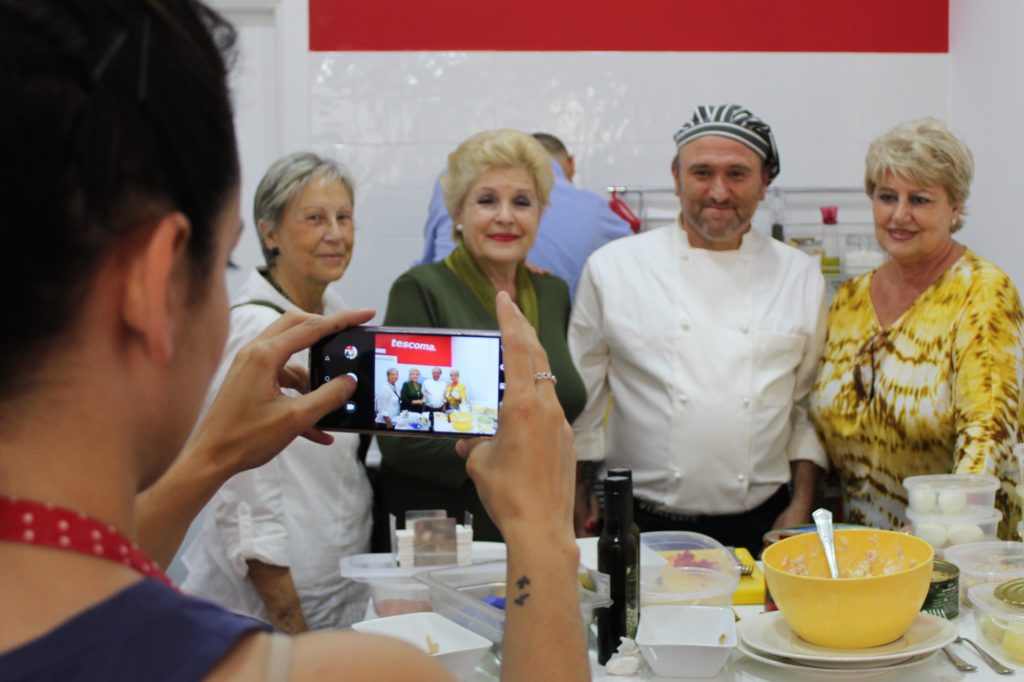 Taller de Ensaladilla Rusa de La Reserva en Tescoma Málaga